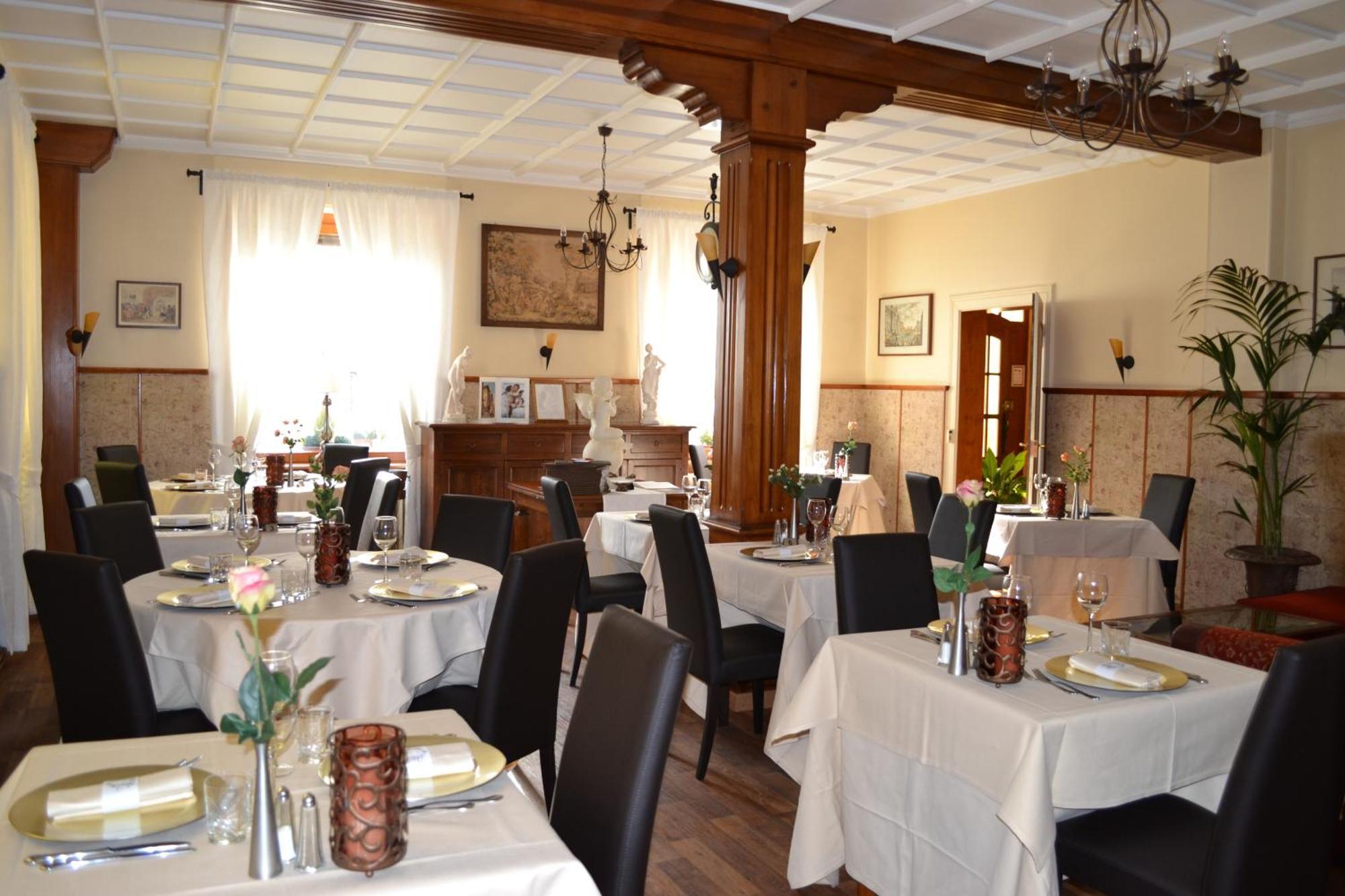 Logis Hotel Restaurant La Tete Des Faux Le Bonhomme Kültér fotó