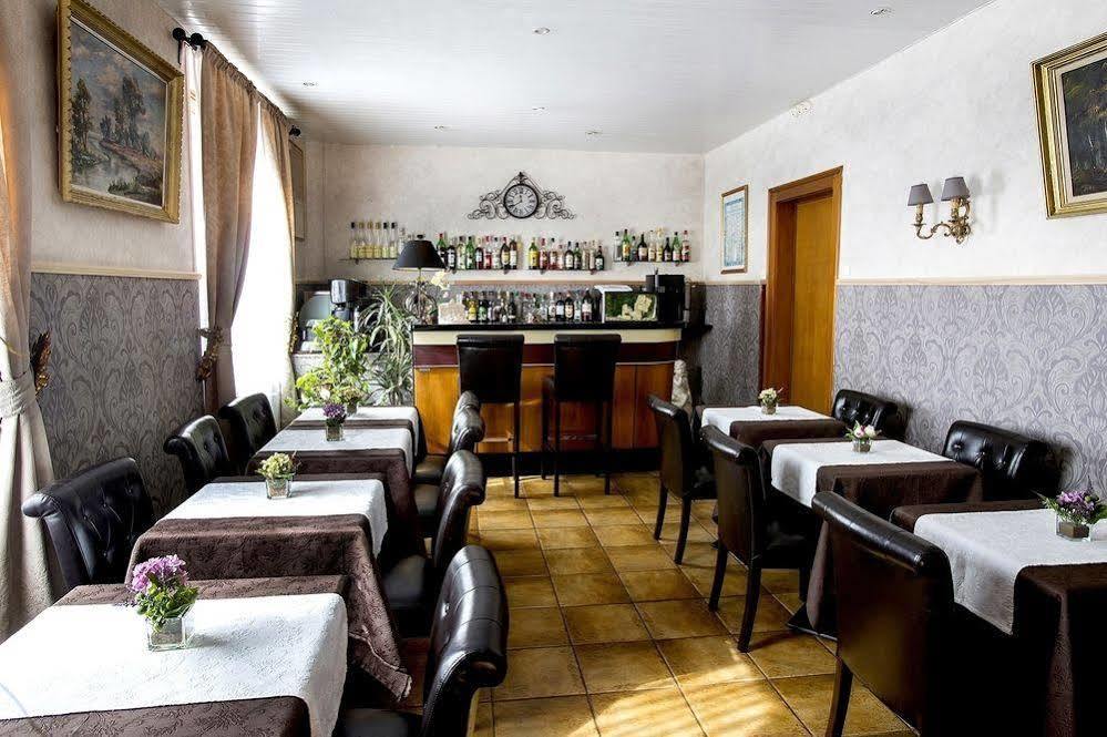 Logis Hotel Restaurant La Tete Des Faux Le Bonhomme Kültér fotó
