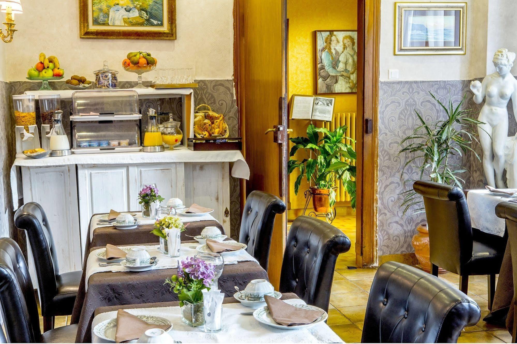 Logis Hotel Restaurant La Tete Des Faux Le Bonhomme Kültér fotó
