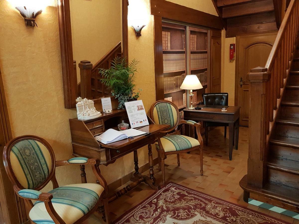 Logis Hotel Restaurant La Tete Des Faux Le Bonhomme Kültér fotó